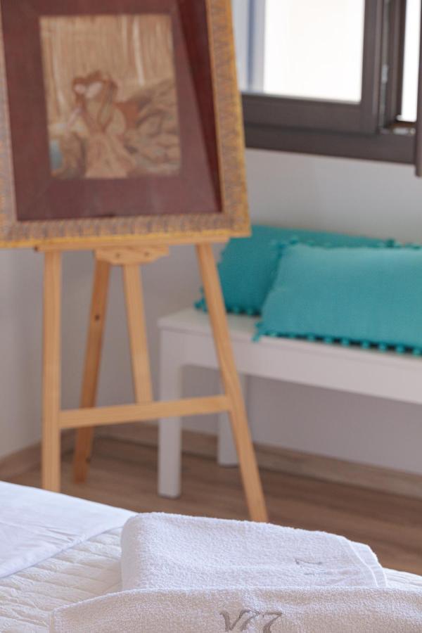 V77 Seafront Suites Rethymno Exterior foto