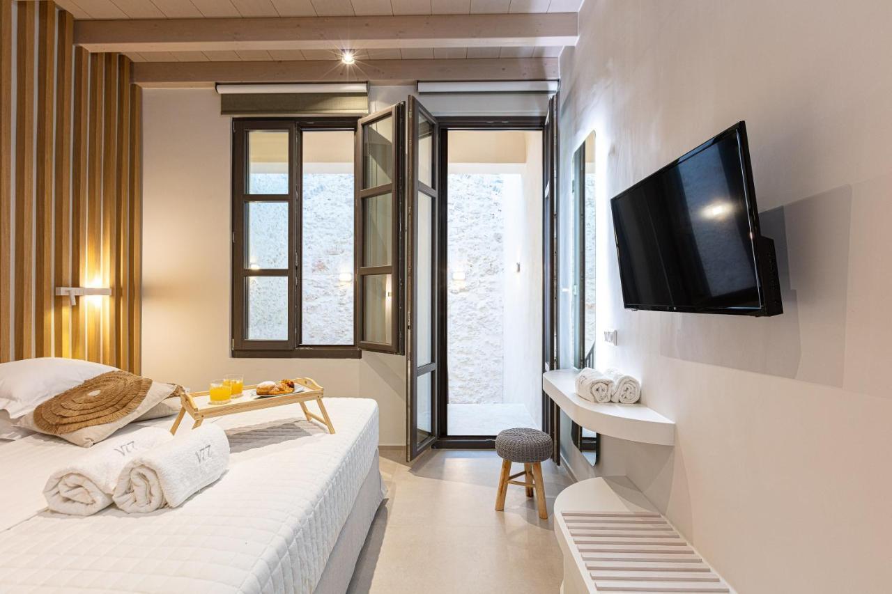 V77 Seafront Suites Rethymno Exterior foto