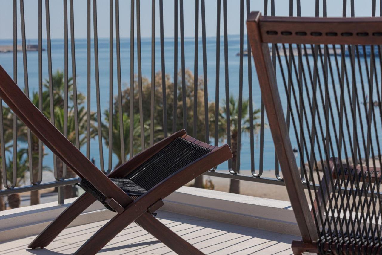 V77 Seafront Suites Rethymno Exterior foto